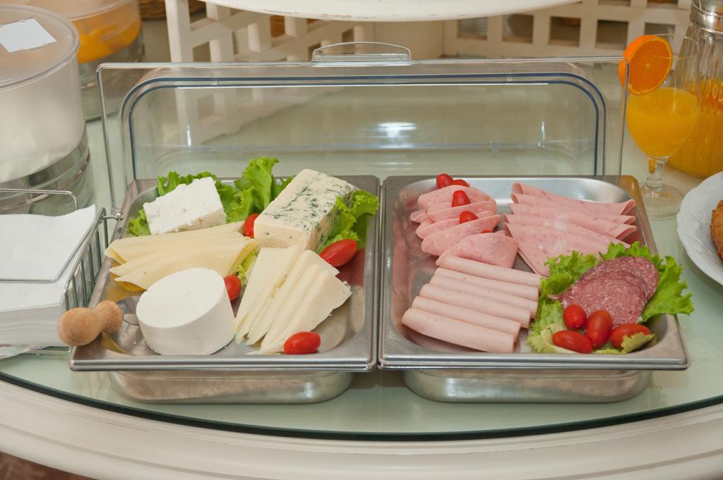 Hotel Kalafati Itea Ngoại thất bức ảnh